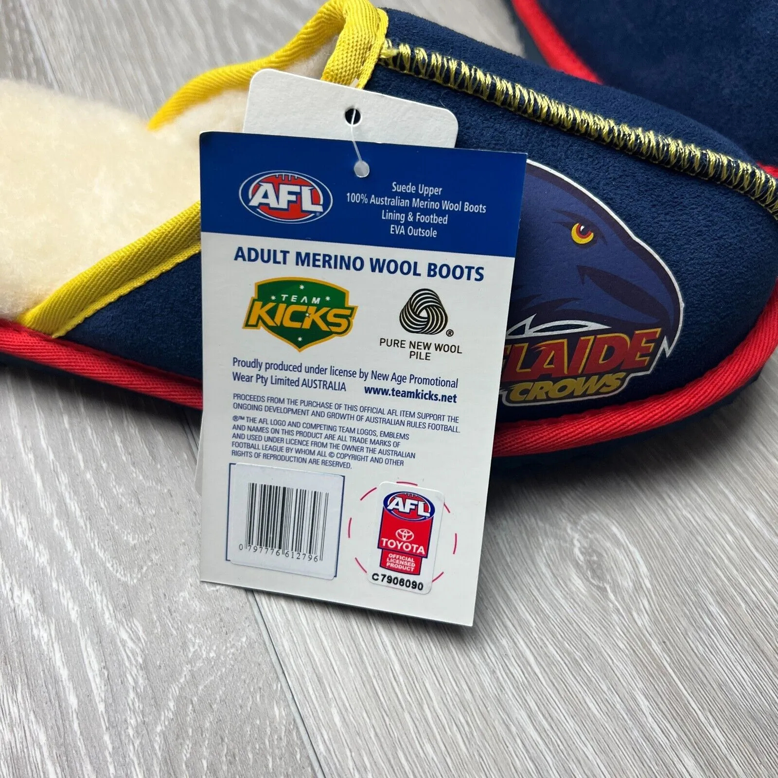 AFL Team Kicks Adelaide Crows Merino Wool Slippers Size US W 15 / M 14