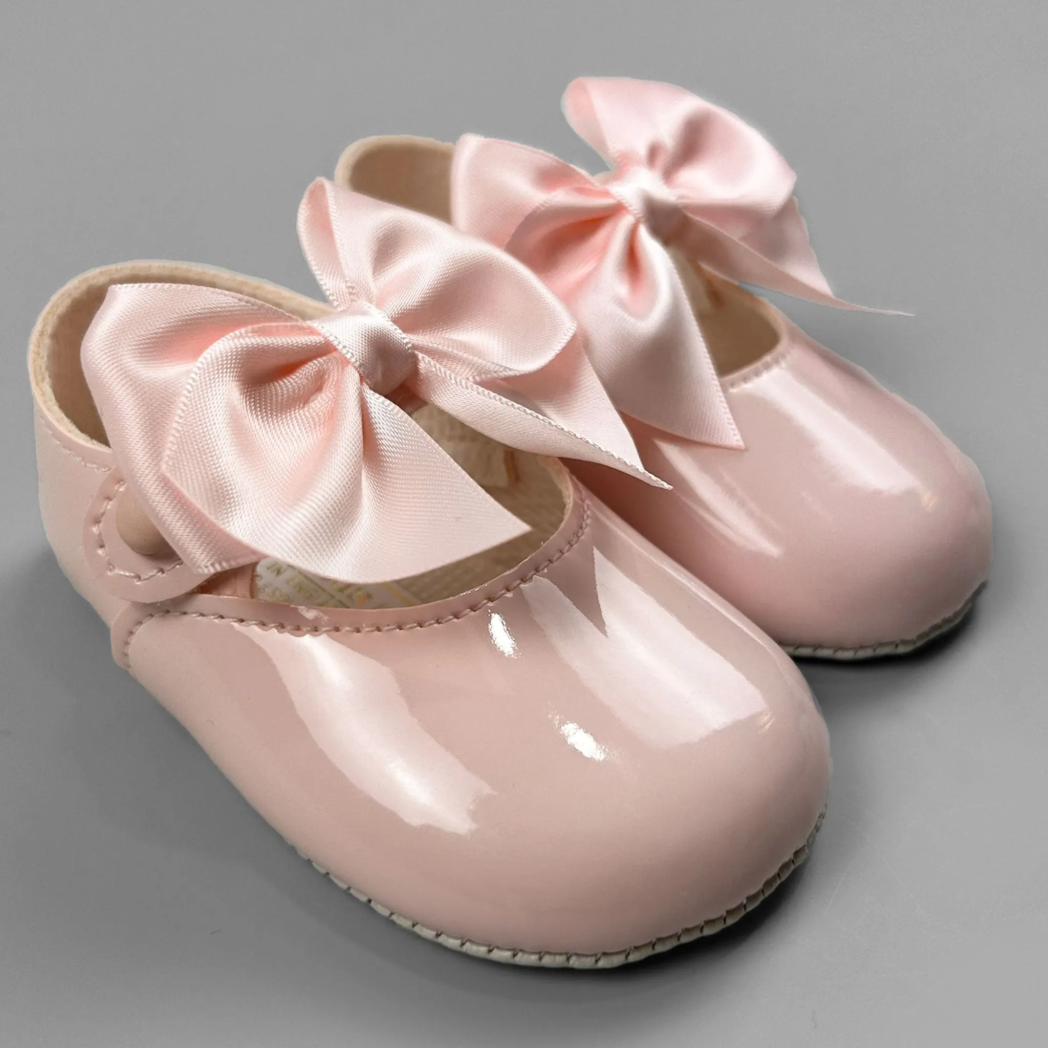 Baby Girl Shoes with Satin Ribbon Bow - Pink