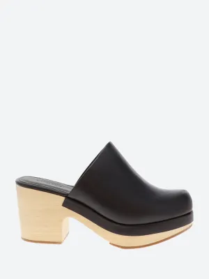 Bose Clog