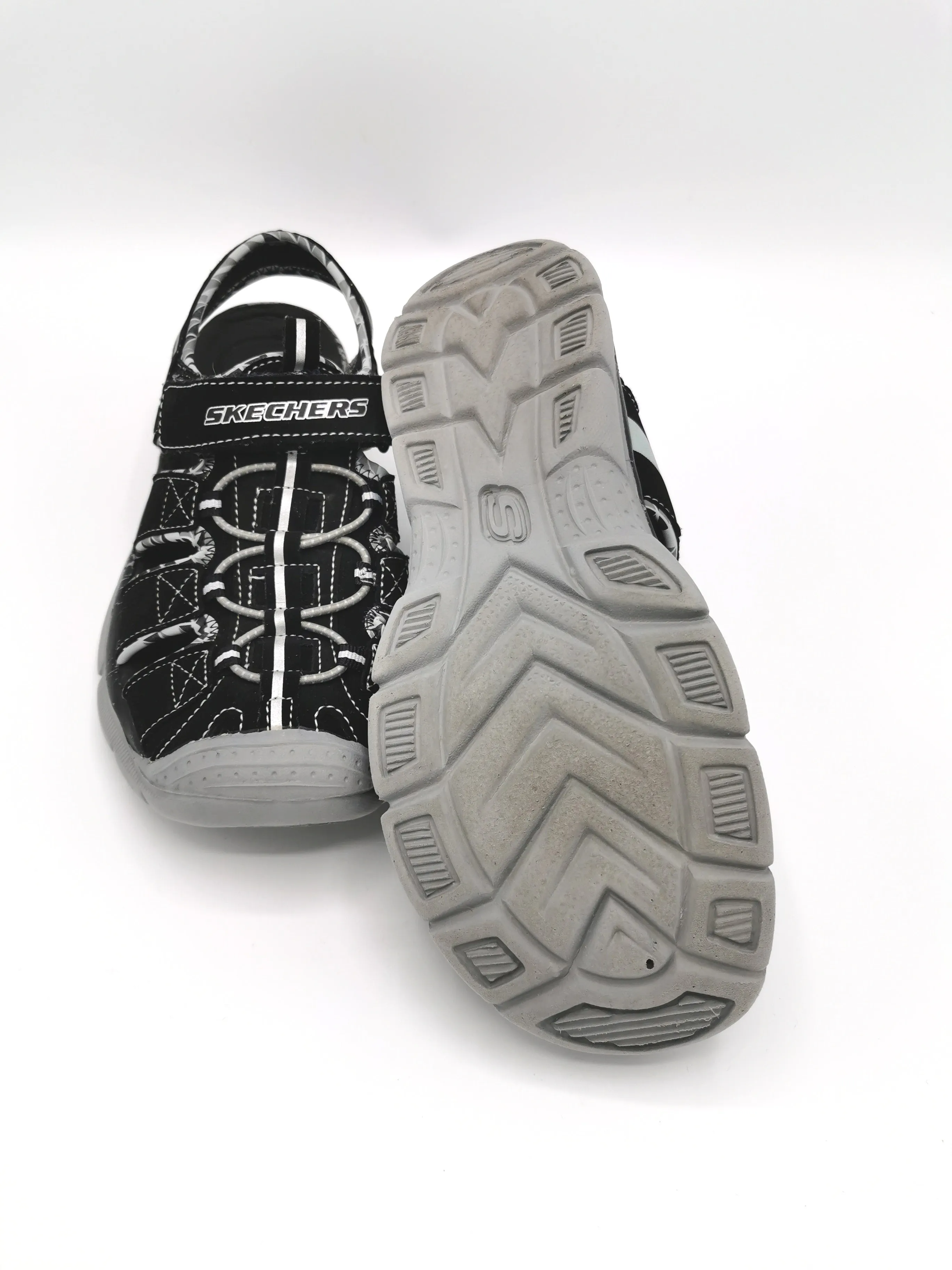 BOY SIZE 4 YOUTH - SKECHERS Lightweight Sandals EUC B12
