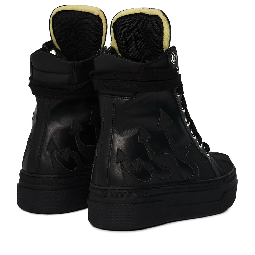 CALIPSO FLAME – Total Black High
