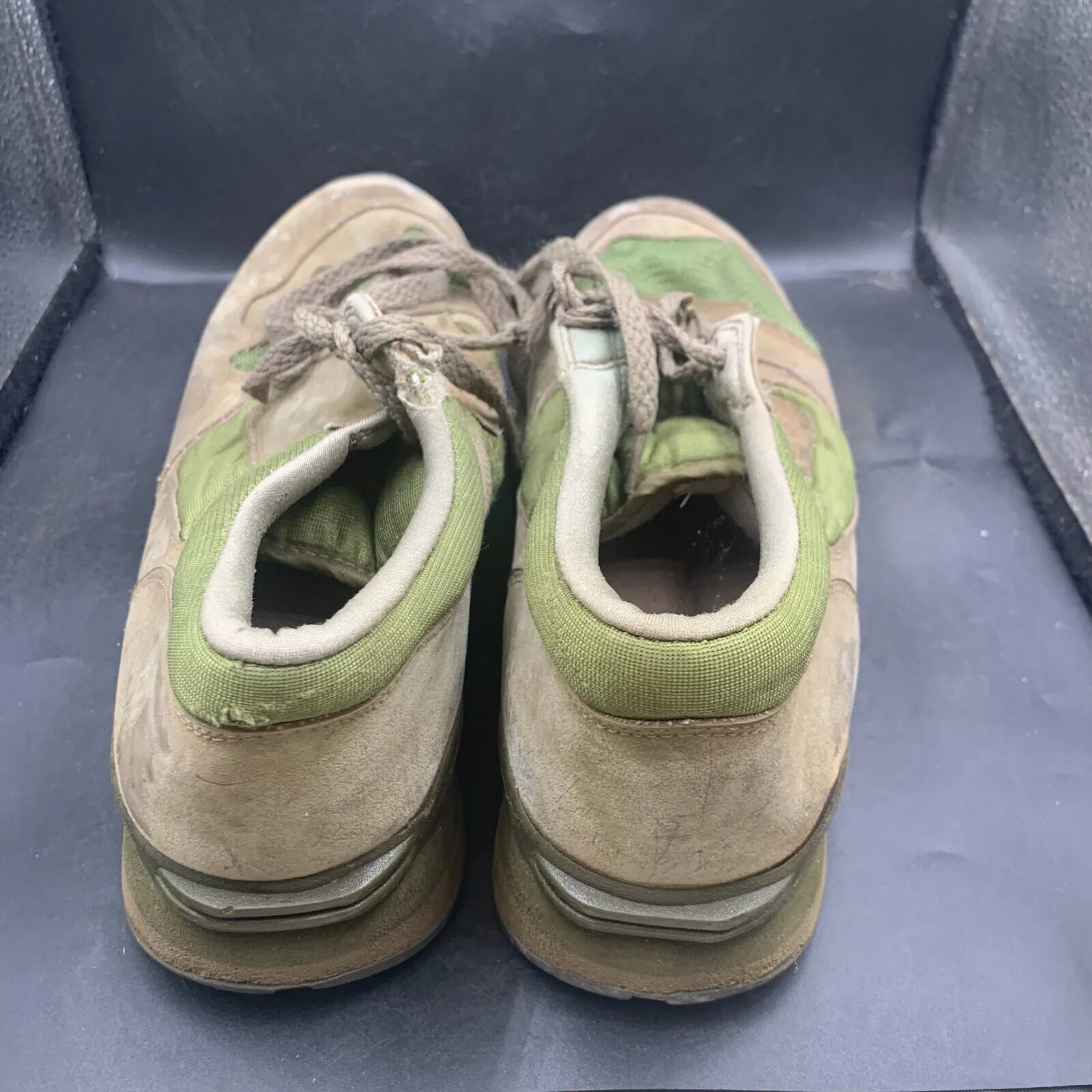 Genuine British Army Green PT Running Shoes Gym Trainers - Size UK 12 - EU 47