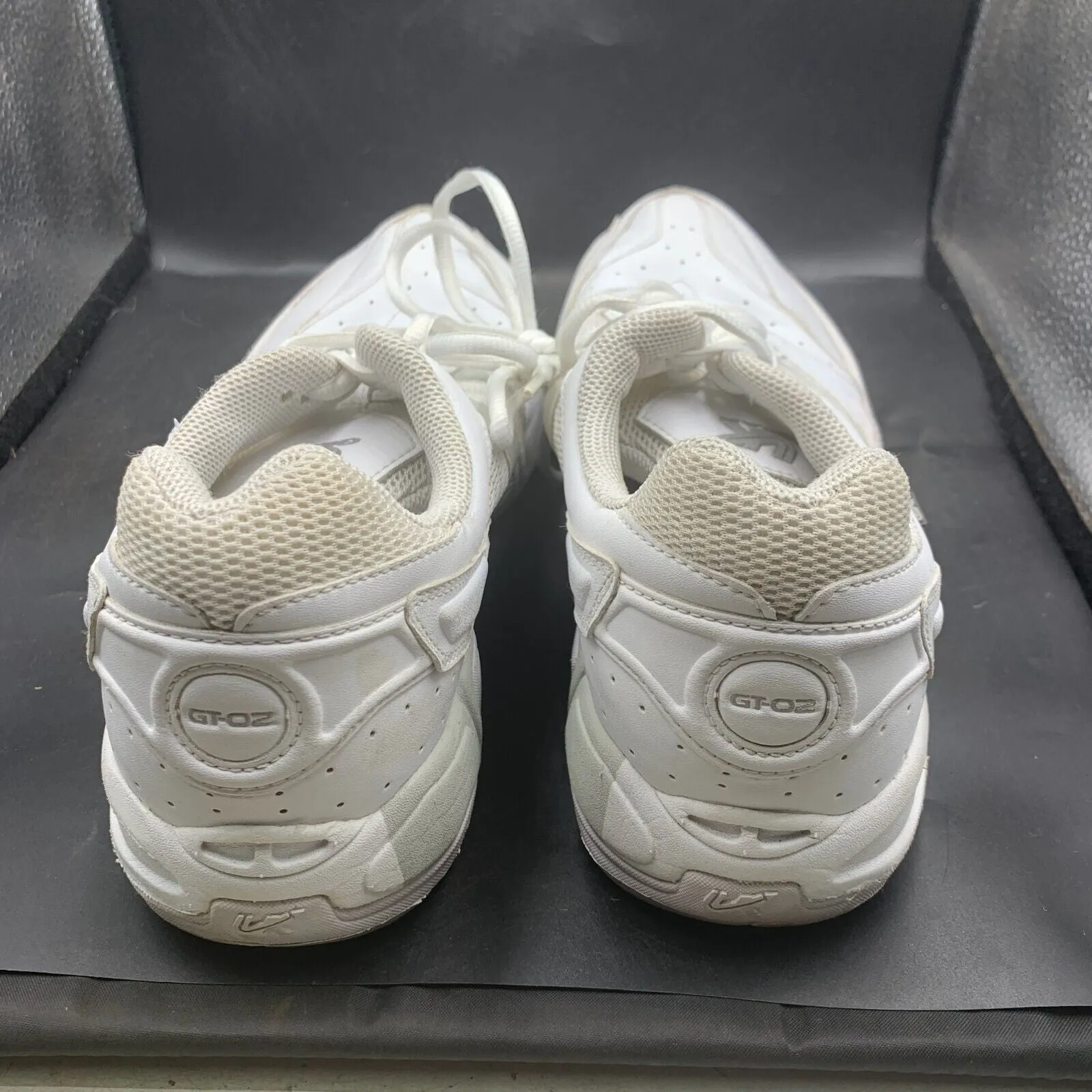Genuine British Army PT Running Shoes Pumps Gym Trainers - Size UK 10 - EU 45