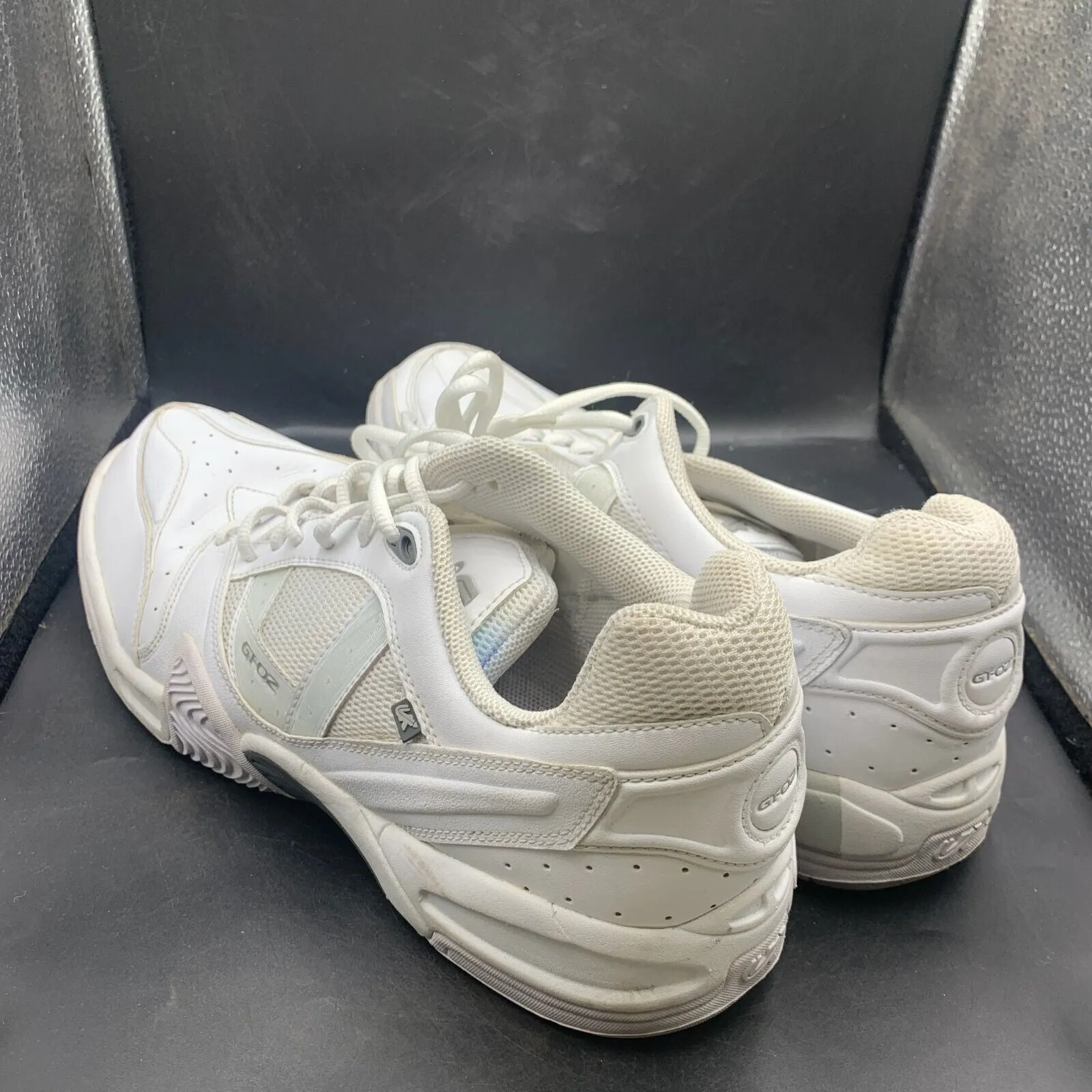 Genuine British Army PT Running Shoes Pumps Gym Trainers - Size UK 11 - EU 46