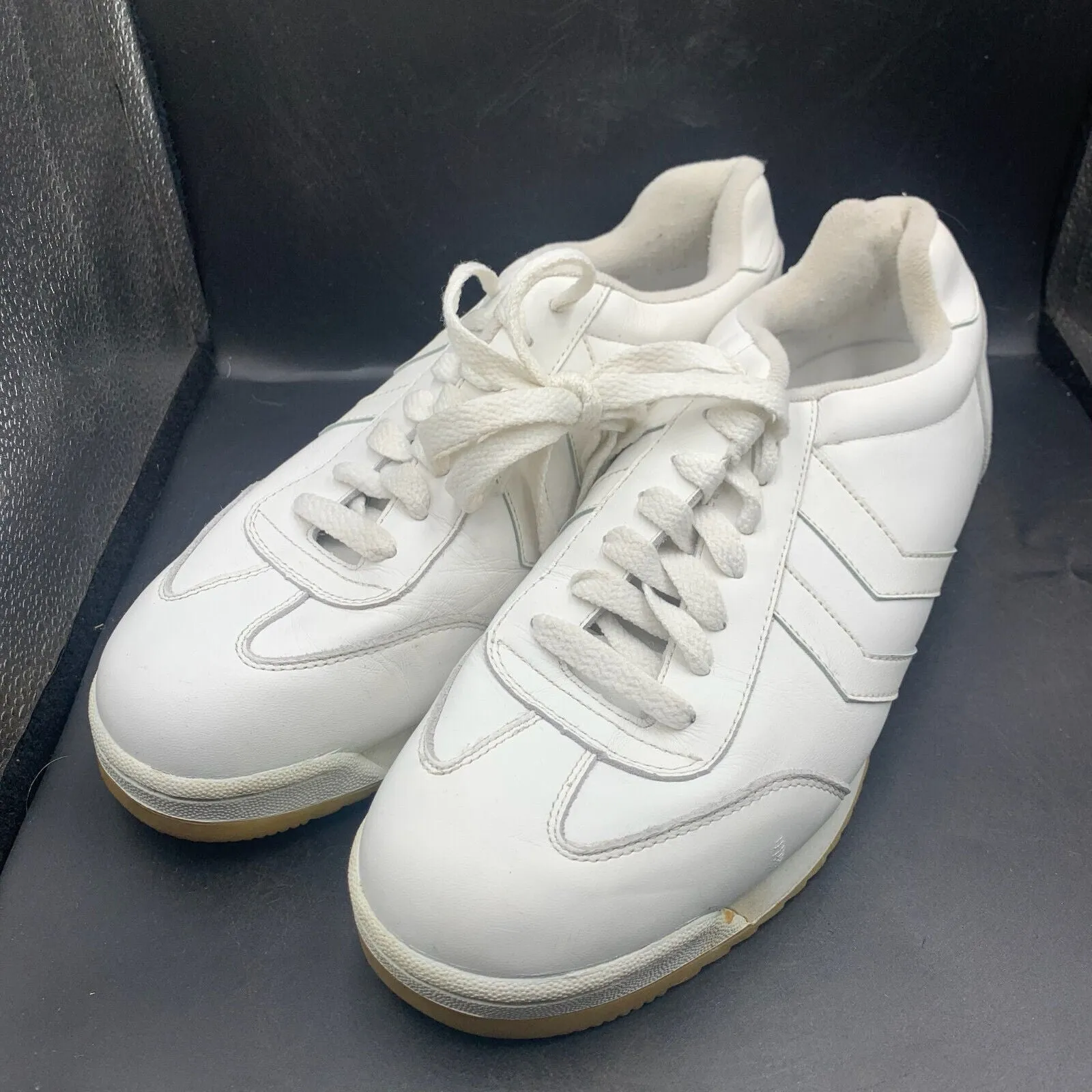 Genuine British Army PT Running Shoes Pumps Gym Trainers - Size UK 9 - EU 43