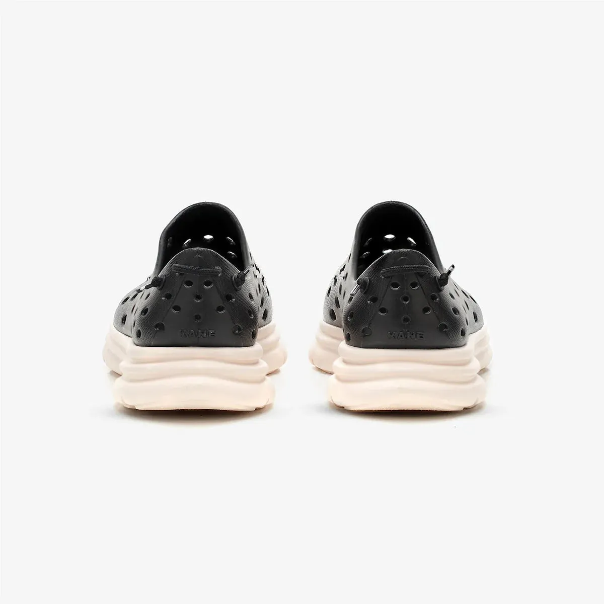 KANE Active Recovery Shoe - Black / Cream