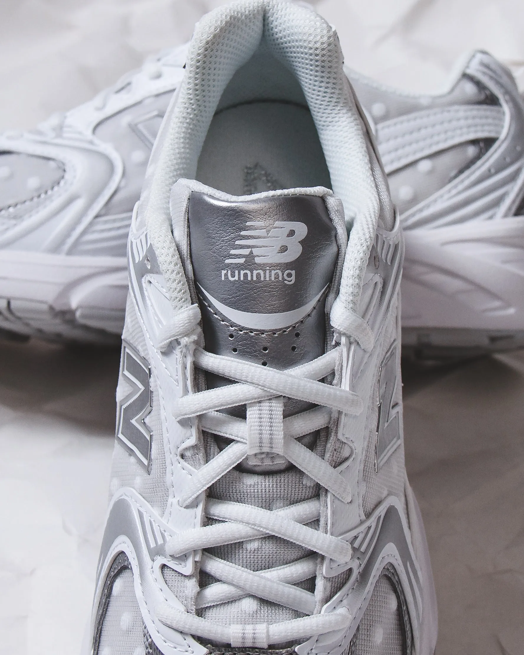 New Balance Unisex 530 White Silver Metallic U530HFW