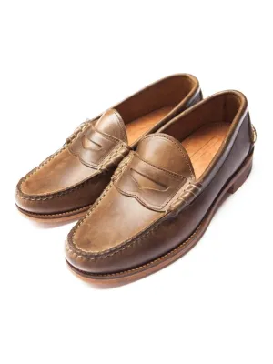 Oakstreet Bootmakers Natural Beefroll Penny Loafer