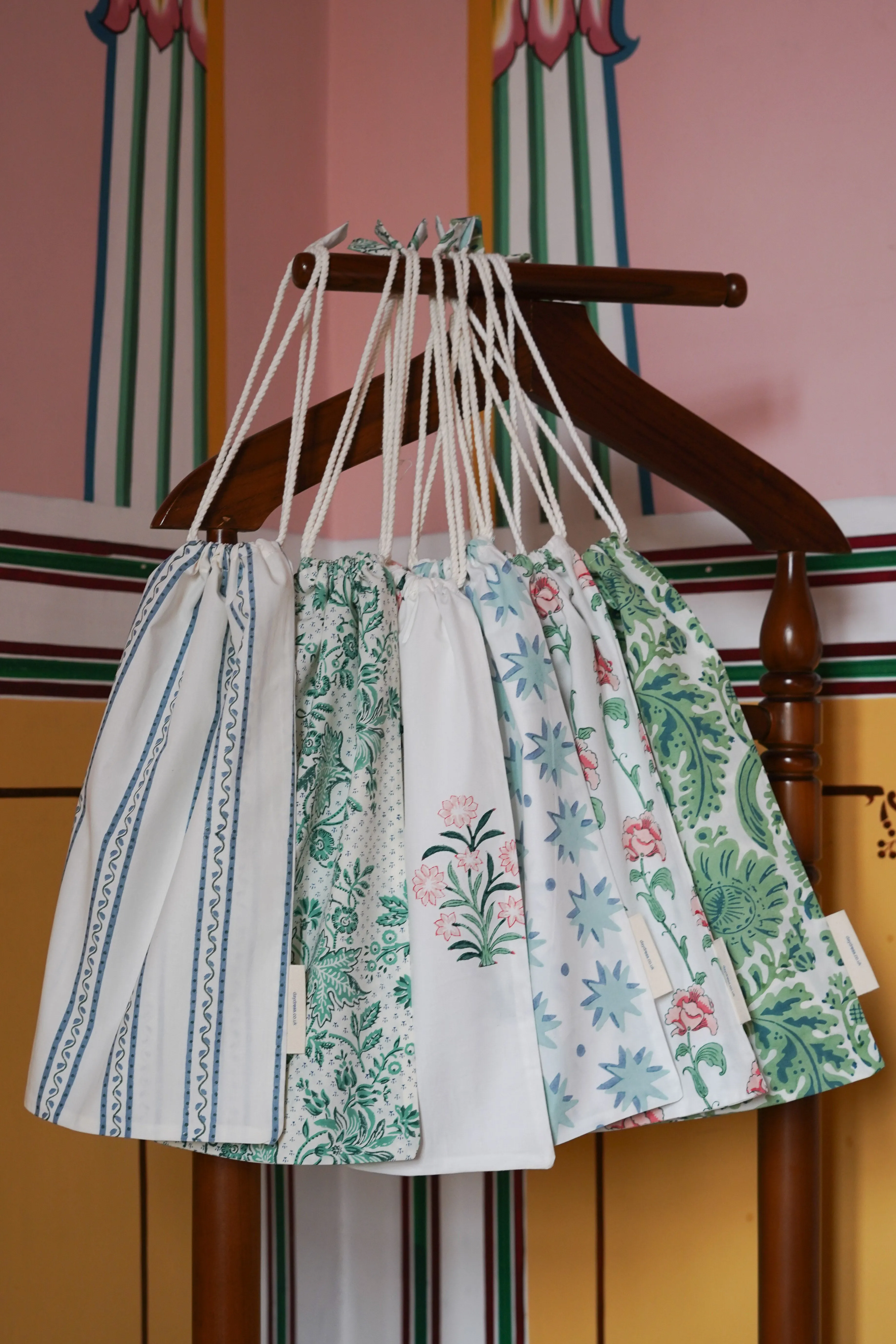 Shoe Travel Bags in Mixed Prints (set of 6)