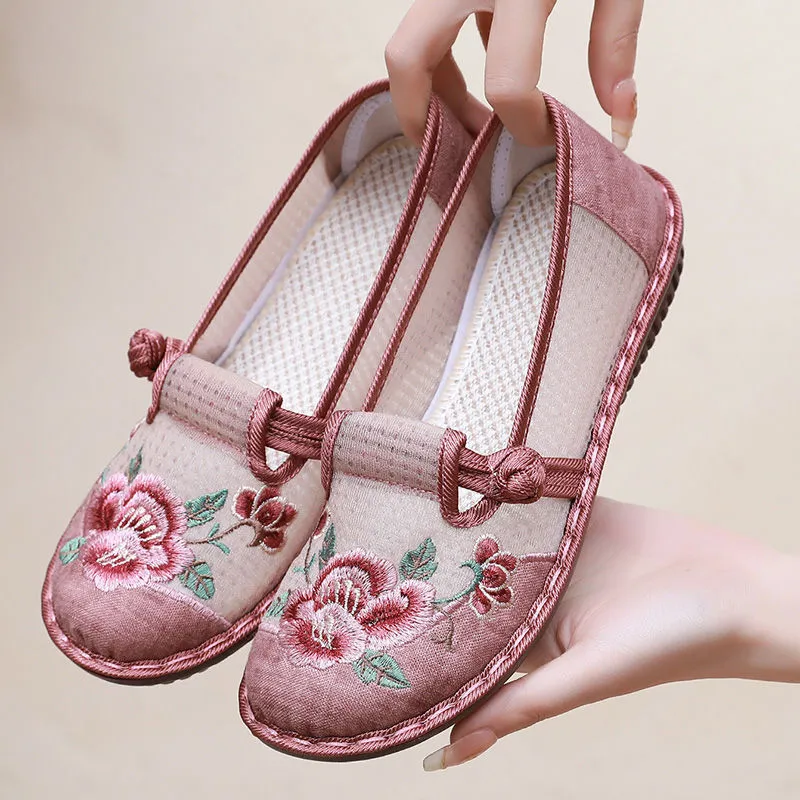 Soft Bottom Ethnic Breathable Embroidered Shoes Middle-aged And Elderly