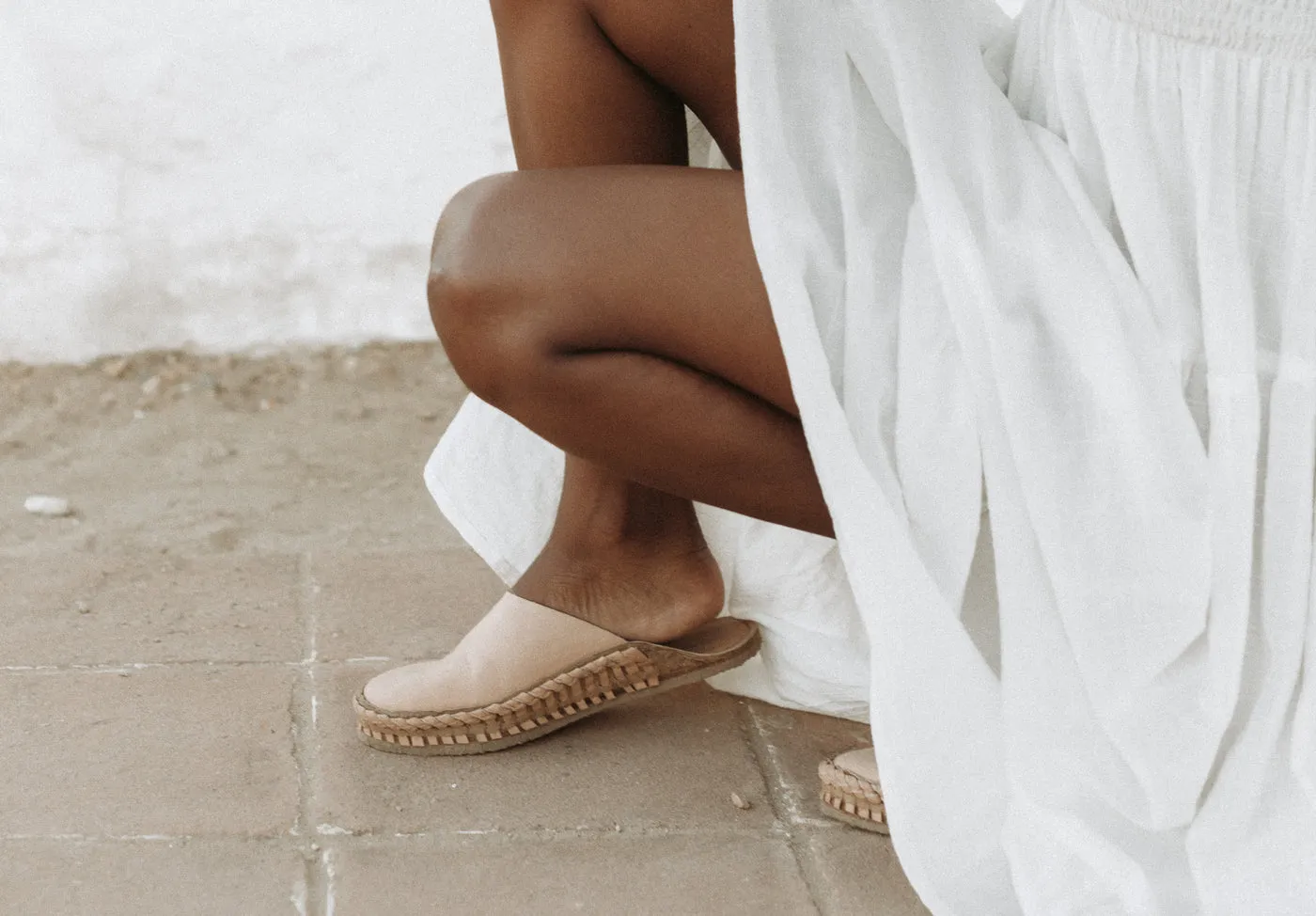 Solid Leather Slides in Bone