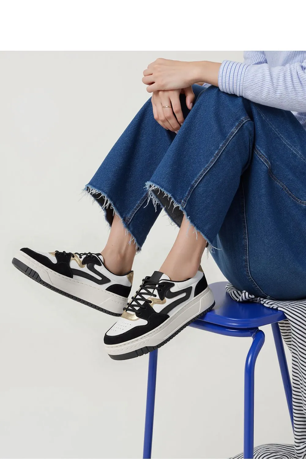 Sport Shoes