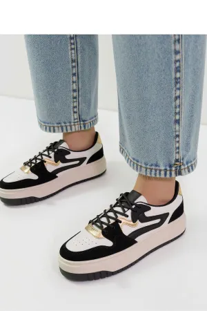 Sport Shoes