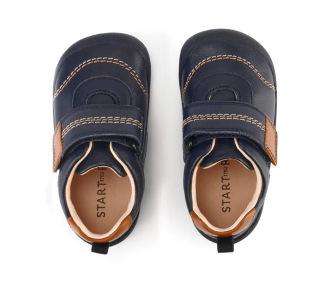 Startrite Footprint 0769 Navy Tan G Fit