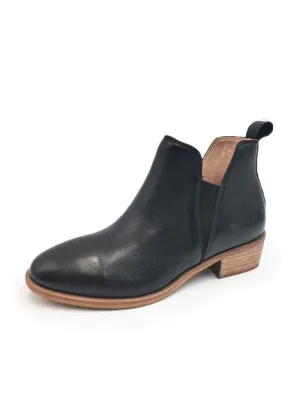 Thomas Cook Boots Womens Brompton Black