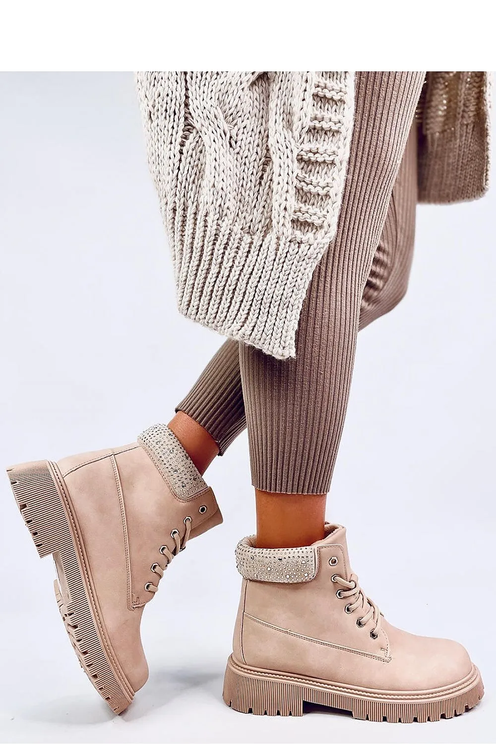 Trapper shoes