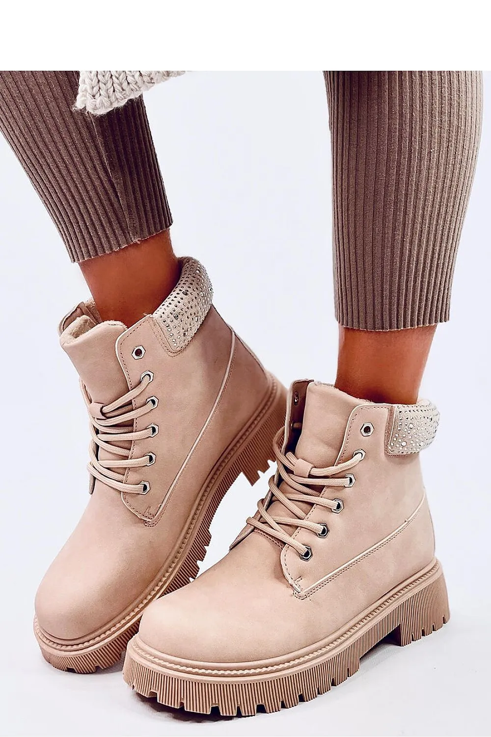 Trapper shoes