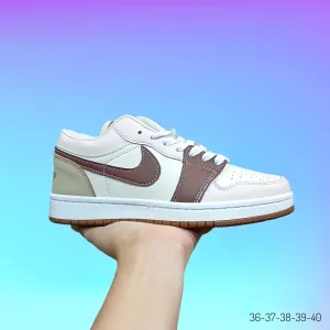 Women's Sneakers