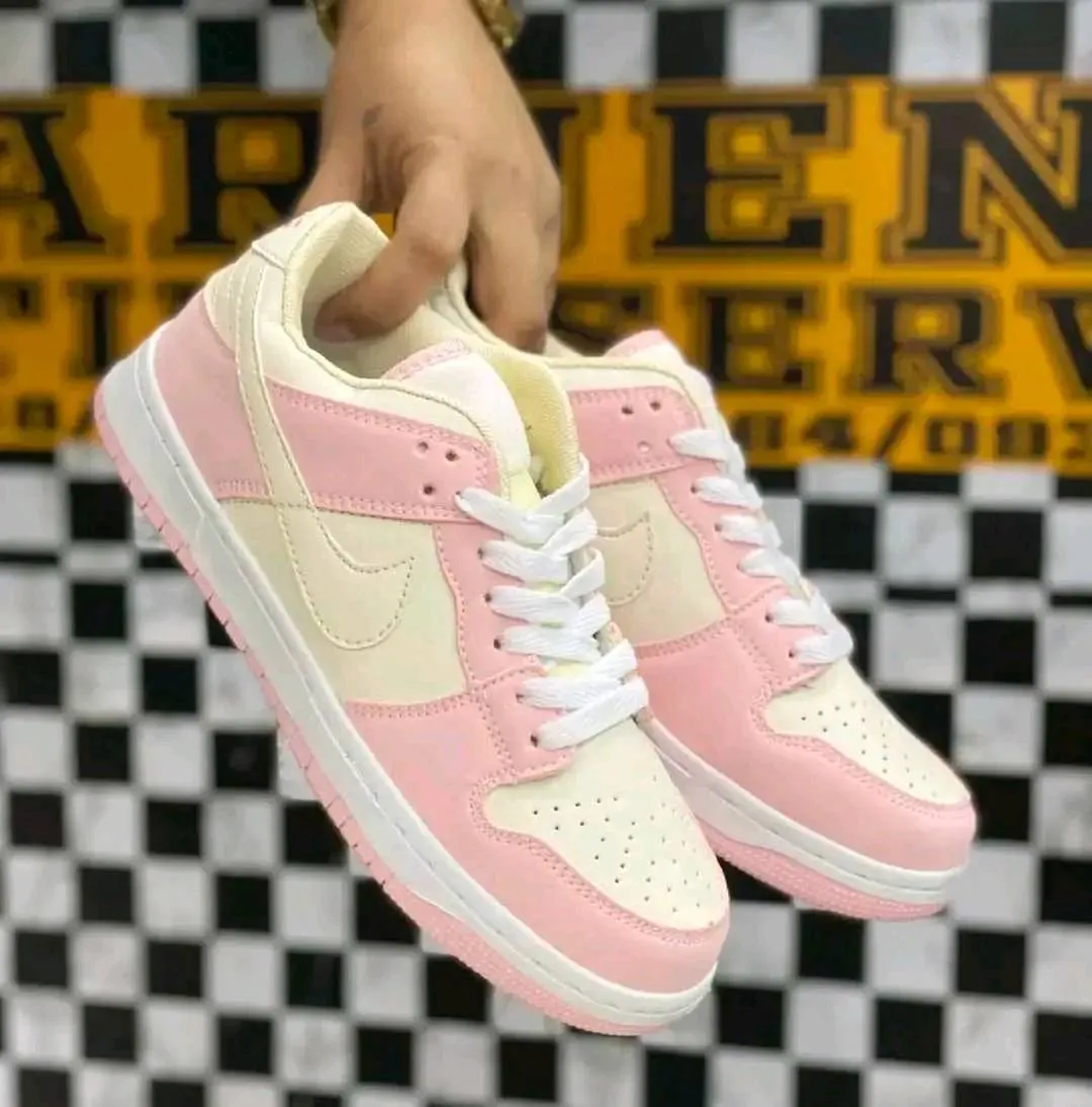 Women's Sneakers